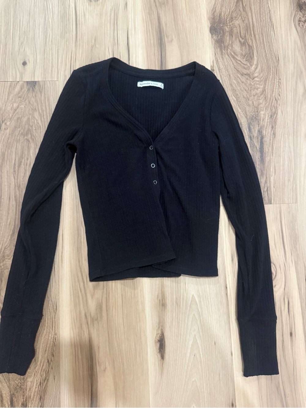 Abercrombie and Fitch Black Ribbed Button-Front Long Sleeve Top